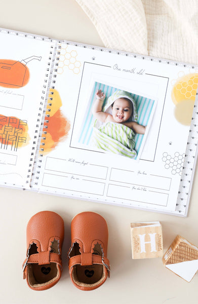 Honey Bee Luxury First Year Baby Memory Book