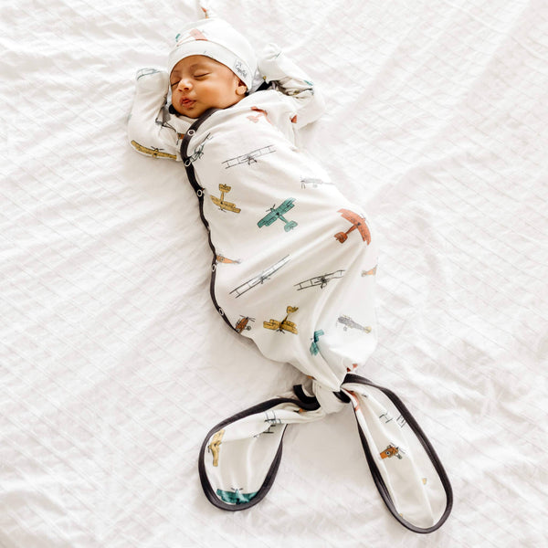Newborn Knotted Gown - Ace