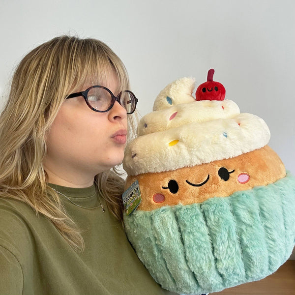 Squishable - Madame Cupcake Plush