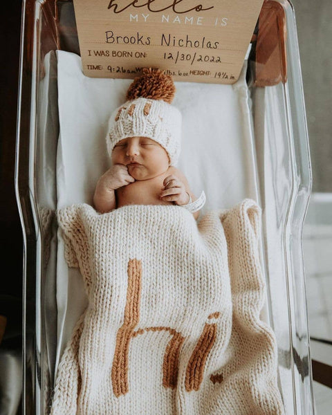 Hi. Baby Blanket Pecan